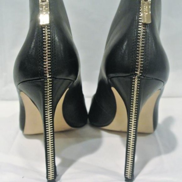 BCBGeneration Conrad High-heel Cutout Pumps - Picture 5 of 5